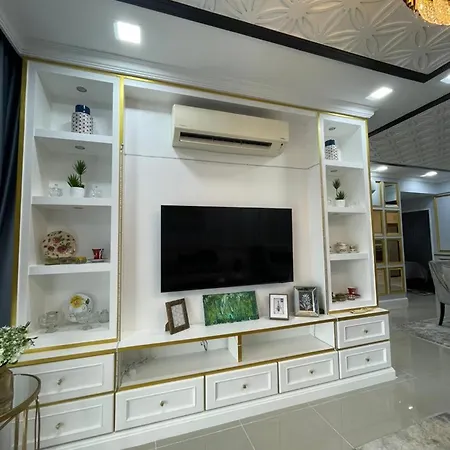 Vvip Luxurious Homestay Putrajaya Free Wifi And Parking Bagian luar foto