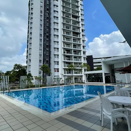 Vvip Luxurious Homestay Putrajaya Free Wifi And Parking Bagian luar foto