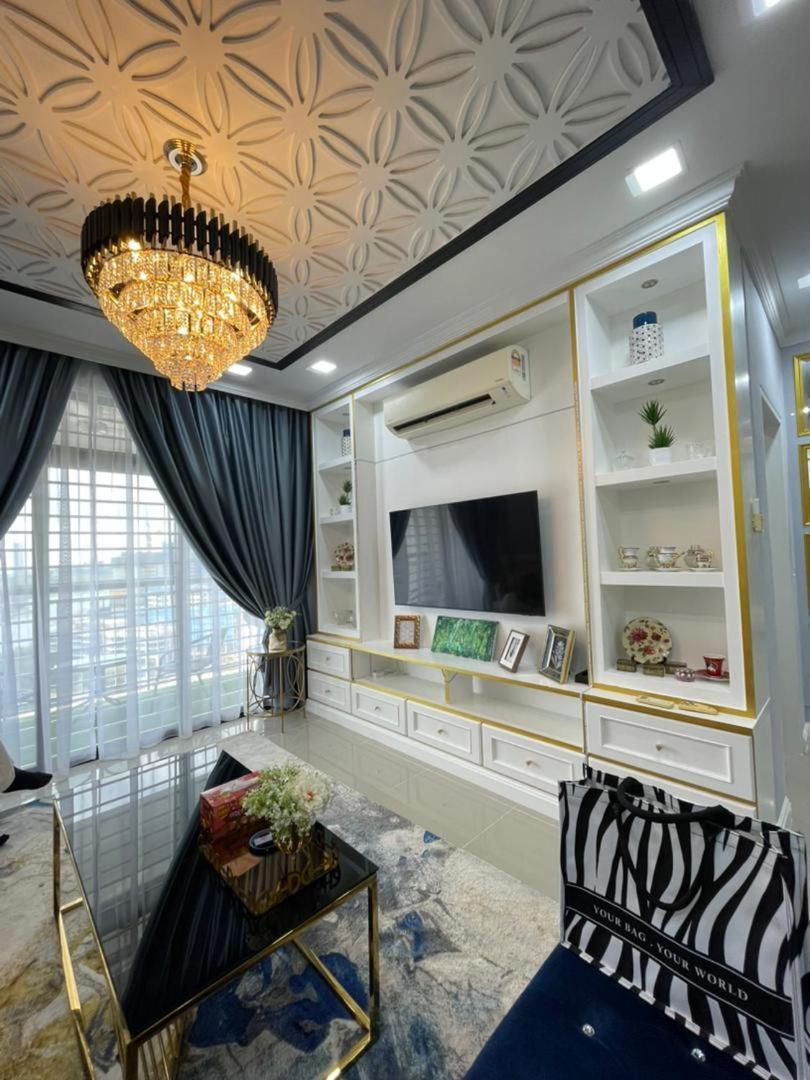 Apartemen Vvip Luxurious Free Wifi And Parking