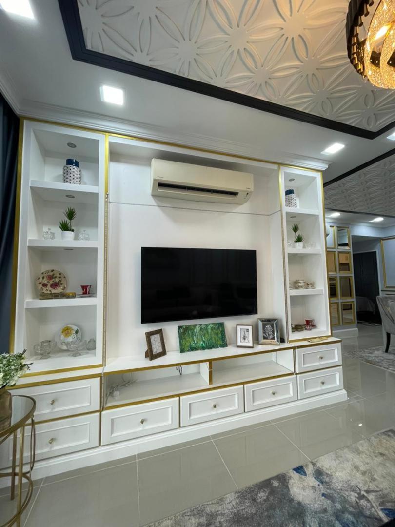Vvip Luxurious Free Wifi And Parking